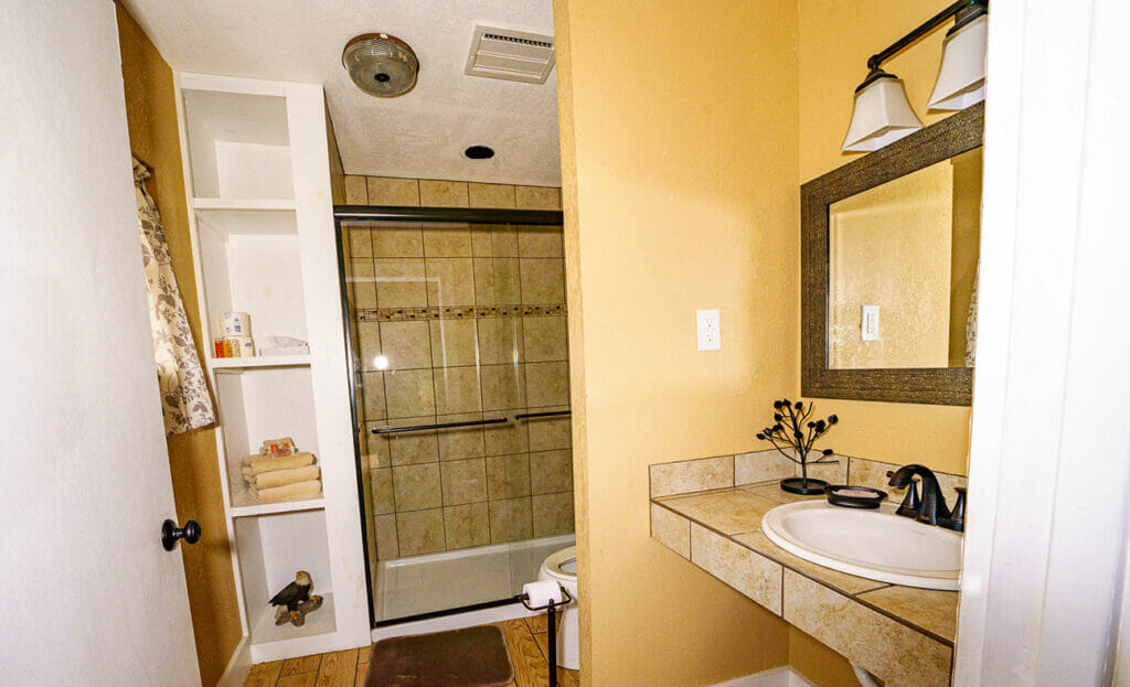 attwater-bathroom
